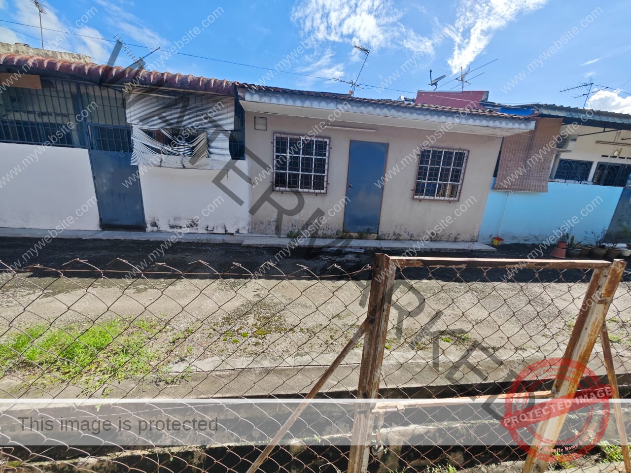 1 | Everyone Has a Sweet Home